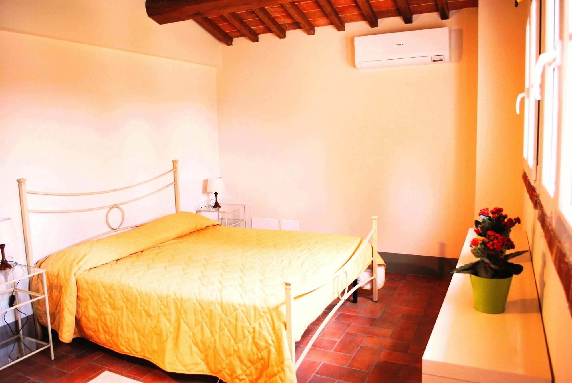 Borgo Le Colline Luxury Agriturismo In Tuscany Gambassi Terme Eksteriør billede