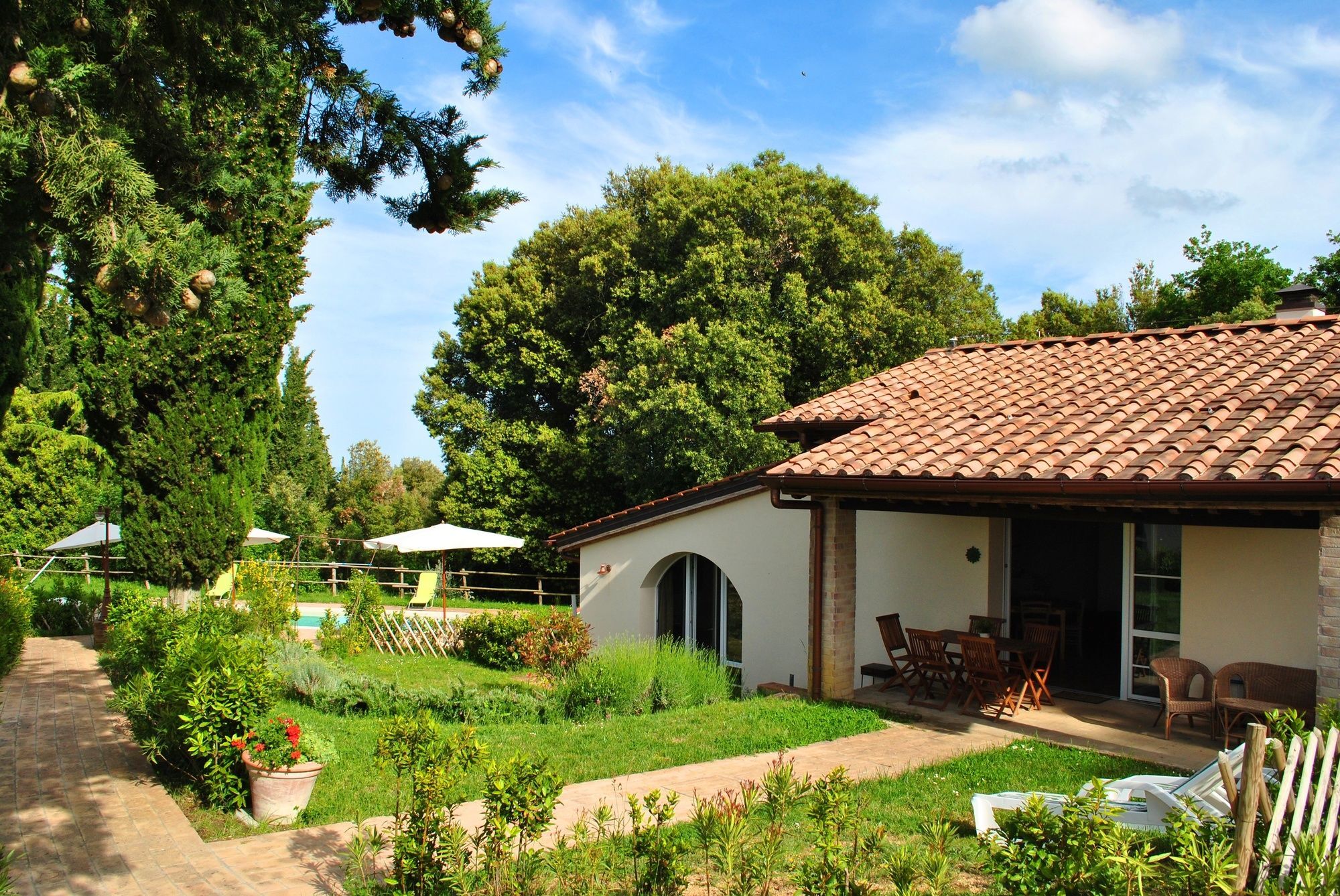 Borgo Le Colline Luxury Agriturismo In Tuscany Gambassi Terme Eksteriør billede